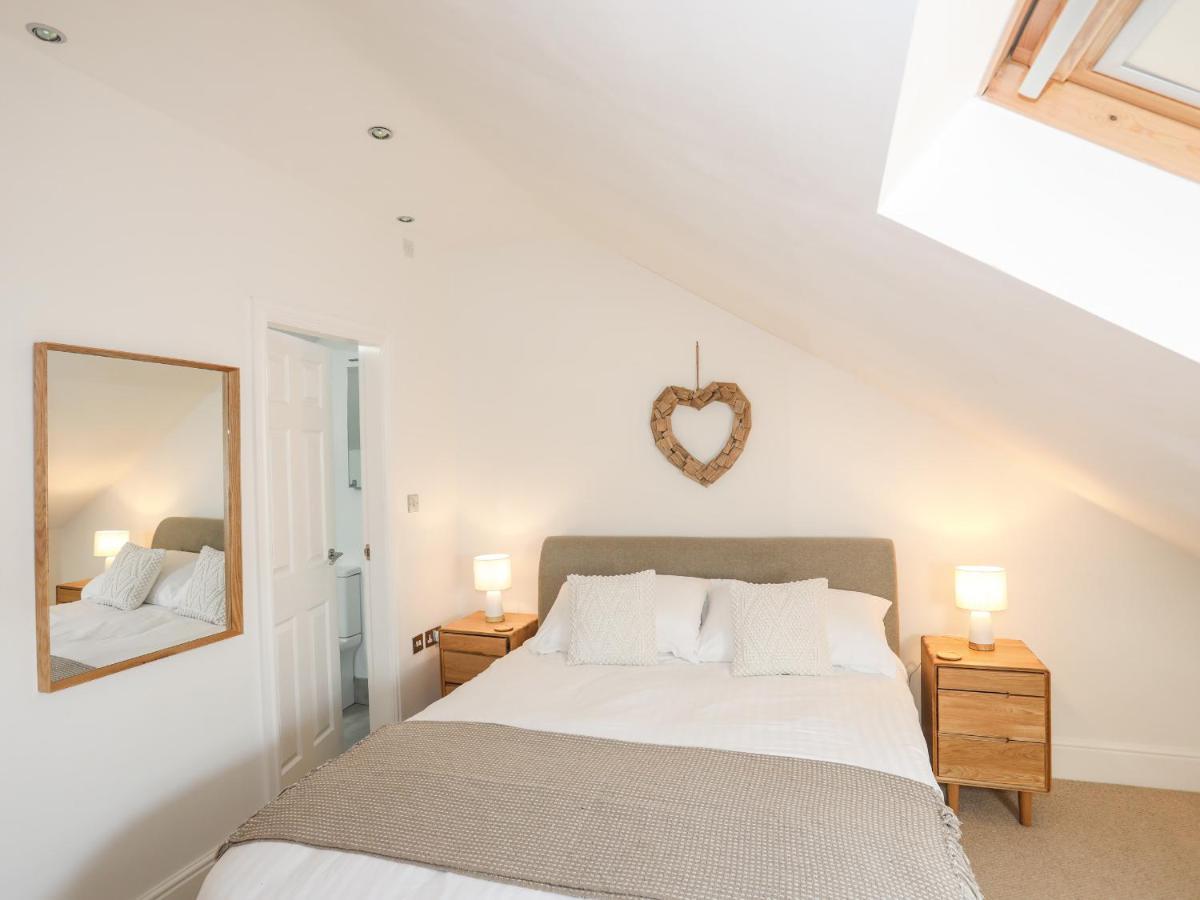 6 Boat Yard Villa Abersoch Bagian luar foto
